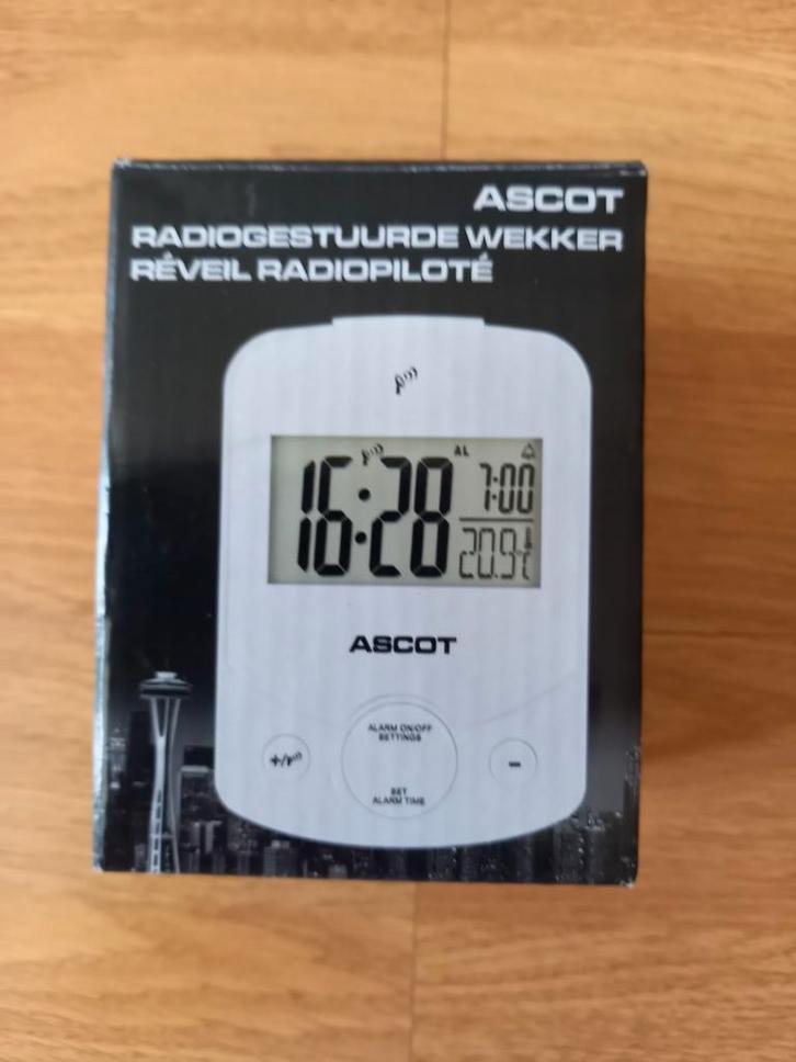 NIEUWE RADIOGESTUURDE WEKKER ASCOT, Elektronische apparatuur, Wekkers, Nieuw, Ophalen of Verzenden