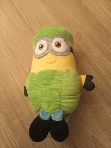 3 verschillende Minion knuffels  beschikbaar voor biedingen