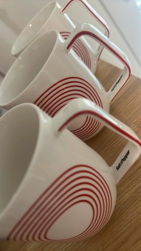 Mugs salt&pepper, Huis en Inrichting, Keuken | Servies, Zo goed als nieuw, Ophalen