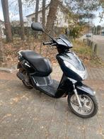 PEUGEOT KISBEE 2015 A Klasse, Ophalen, Zo goed als nieuw