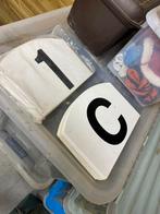 Piste letters en hindernis cijfers