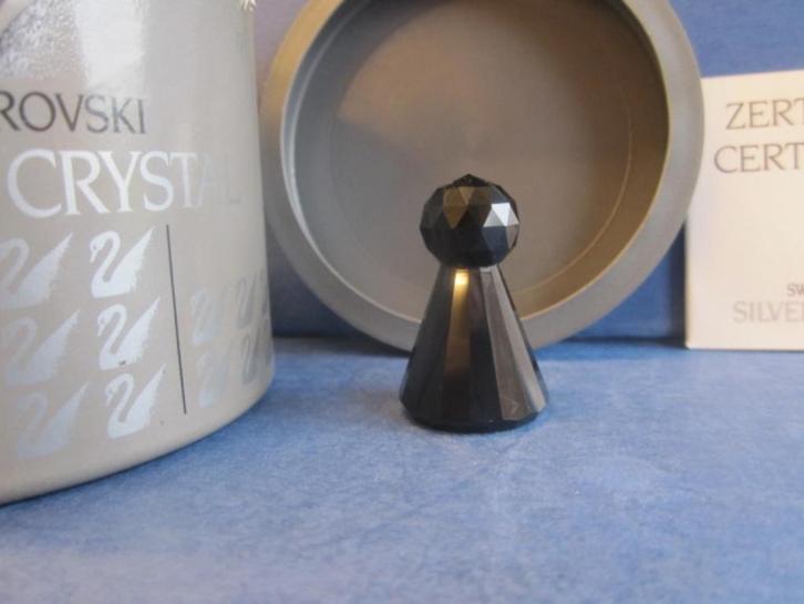 Swarovski Schaakstuk pion zwart., Verzamelen, Swarovski, Nieuw, Figuurtje, Ophalen of Verzenden