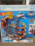 Hot Wheels Super Ultimate Garage Play Set, Vliegtuig en Aap, Ophalen, Nieuw, Racebaan, Hot Wheels