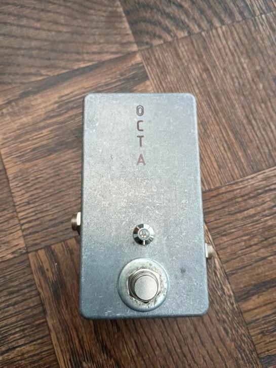 Octave up, Muziek en Instrumenten, Effecten, Gebruikt, Ophalen of Verzenden