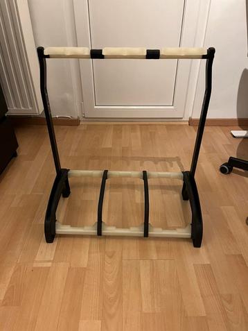 Stand K&M 3 guitares, Musique & Instruments, Enlèvement, Comme neuf, Pied pour instrument, Guitare