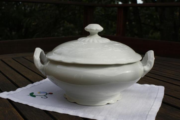 Bol (à soupe) vintage avec couvercle et poignées, Maison & Meubles, Cuisine | Vaisselle, Comme neuf, Récipient(s), Autres styles