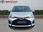 Toyota Yaris Live2+airco, Overige kleuren, 1330 cc, https://public.car-pass.be/vhr/011e936d-361b-4060-b355-be4b5a7b7a6d, Handgeschakeld