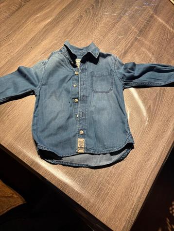 Kinder jeanshemd beschikbaar voor biedingen