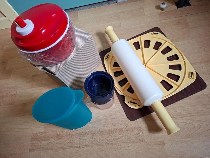 Assortiment Tupperware, Huis en Inrichting, Keuken | Tupperware, Zo goed als nieuw, Ophalen