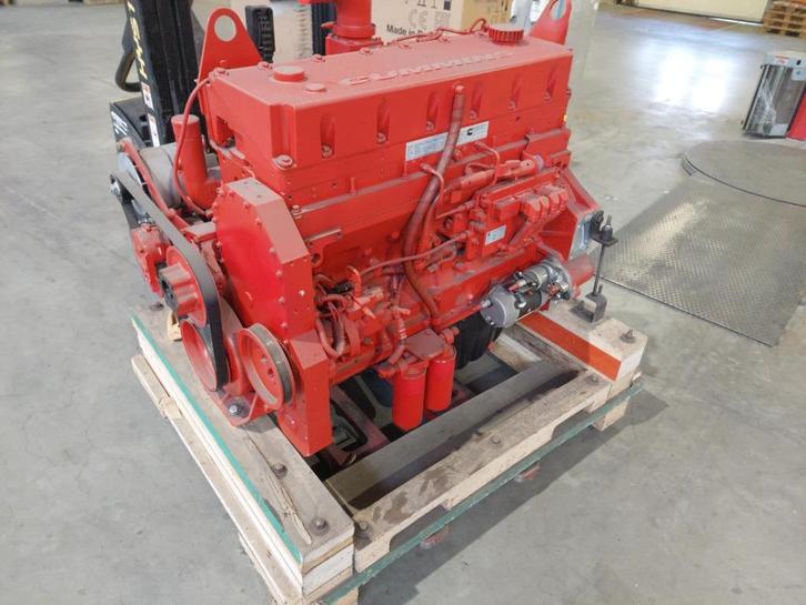 Cummins QSM11-motor — Jaar 2020 — Uitstekende staat, Doe-het-zelf en Bouw, Motoren, Nieuw, Dieselmotor, 1800 rpm of meer, Ophalen of Verzenden
