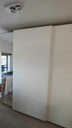 Belle armoire moderne, Maison & Meubles, Enlèvement