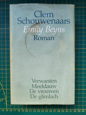 Clem Schouwenaars - Emily Beyns beschikbaar voor biedingen