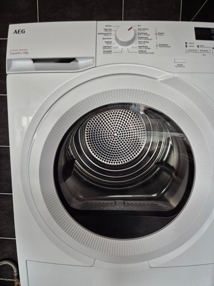 Droogkast AEG. MOET DRINGEND WEG., Elektronische apparatuur, Was-droogcombinaties, Ophalen