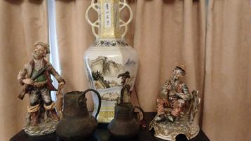 Vazen, beeldjes, olielamp te koop regio Brasschaat beschikbaar voor biedingen