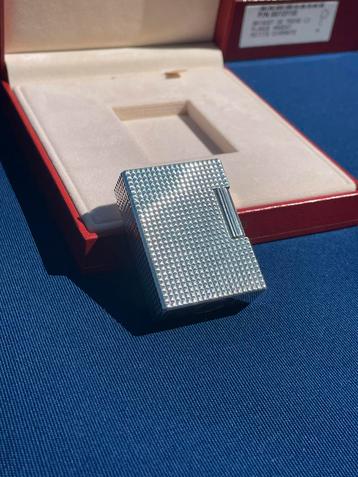 St Dupont Line 1 Small ‘diamond head’ aansteker beschikbaar voor biedingen