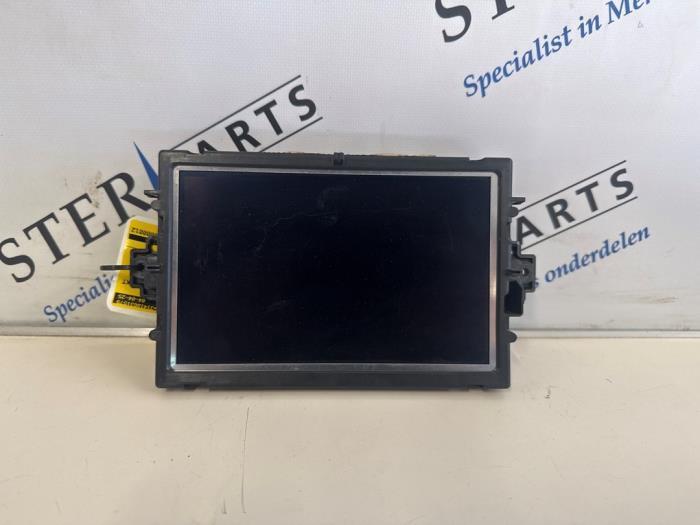 Navigatie Display van een Mercedes C-Klasse, Auto-onderdelen, Elektronica en Kabels, Mercedes-Benz, Gebruikt, 3 maanden garantie