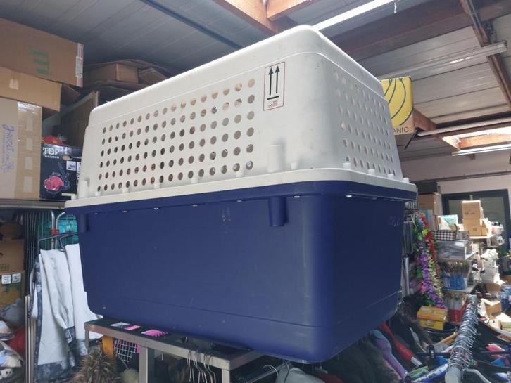 Grote transportbox– 110x70x75 cm - geschikt voor vliegtuig, Dieren en Toebehoren, Transportboxen, Gebruikt, Ophalen