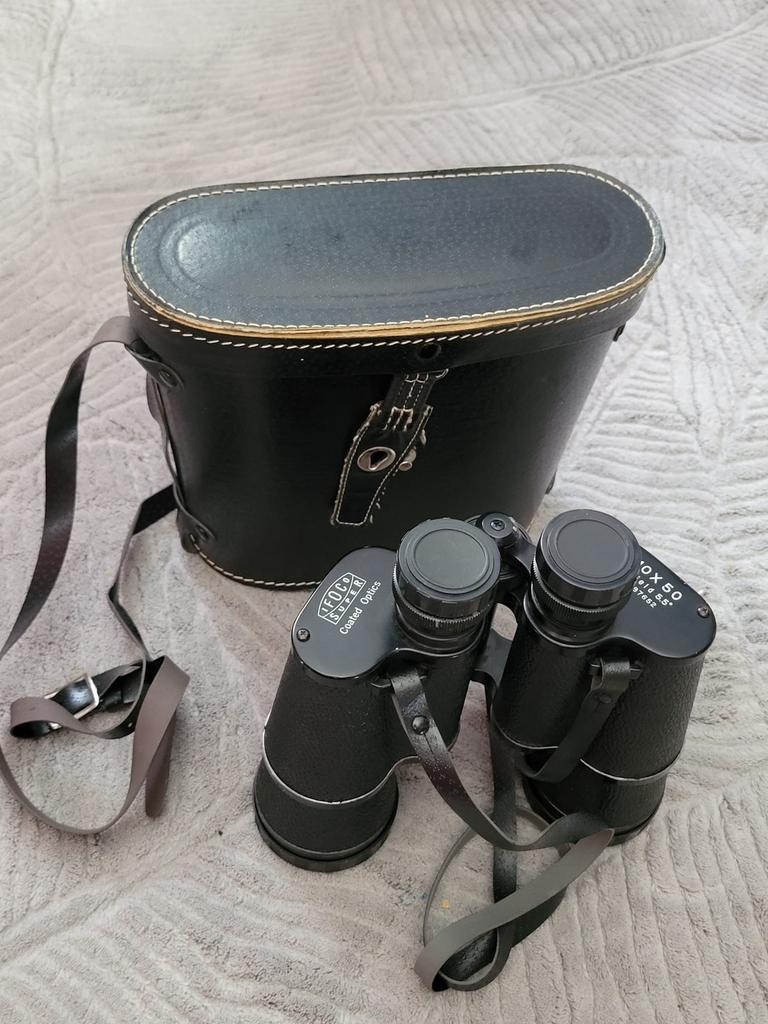 Verrekijker in zeer goede staat met koffer., Ophalen, Zo goed als nieuw, Met hoes of tas