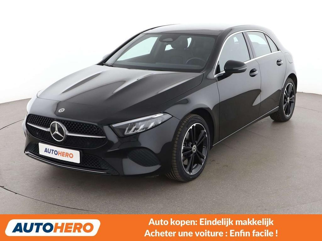 Mercedes-Benz A-Klasse 250 A 250e Progressive (bj 2023), Auto's, Gebruikt, Elektronische parkeerrem, Zwart, Leder