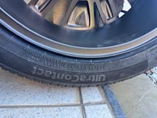 Jantes + pneus été Peugeot 5008 de 2022 marque Continental, Neuf, Pneus et Jantes, Véhicule de tourisme, Pneus été