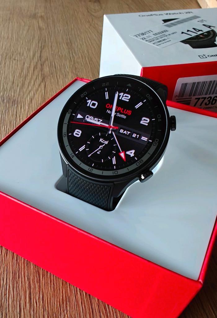 Oneplus Watch 2R - Gunmetal Grey (garantie tot 11/2026), Bijoux, Sacs & Beauté, Montres connectées, Enlèvement