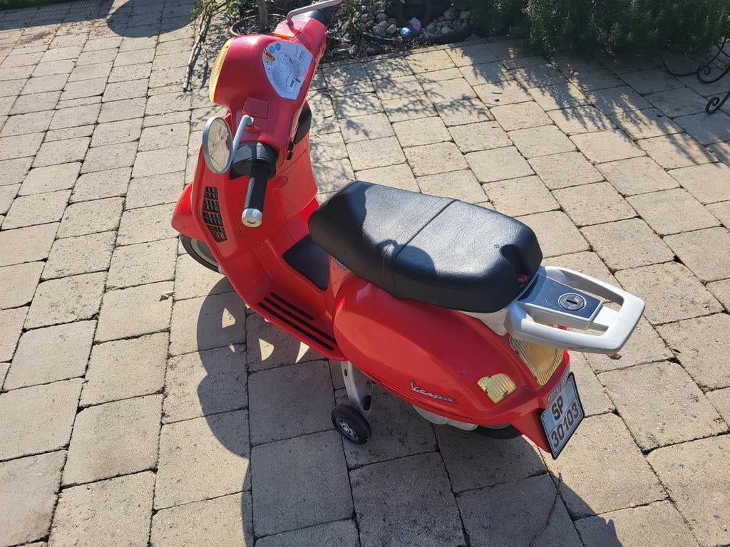 Moto Vespa électrique pour enfant, Enlèvement