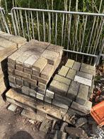 9m2 Betonstraatstenen gratis af te halen, Tuin en Terras, Ophalen, Gebruikt, Overige typen, 5 tot 10 m²
