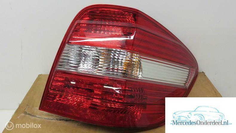 A1648203864 A1649061000 W164 ML Achterlicht rechts nieuw, Auto-onderdelen, Nieuw, Ophalen of Verzenden