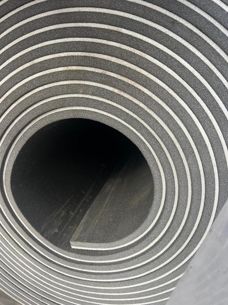 Zwembadisolatie 37 m2, Tuin en Terras, Tegels en Klinkers, Ophalen, Zo goed als nieuw