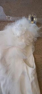 robe blanche, fleurie, ruban, volants, Mila JBC, taille 140, Robe ou Jupe, Enlèvement ou Envoi, Comme neuf, Milla Star