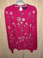 Blouse rood met bloemen maat 44, Kleding | Dames, Blouses en Tunieken, A&G, Maat 42/44 (L), Ophalen of Verzenden, Zo goed als nieuw