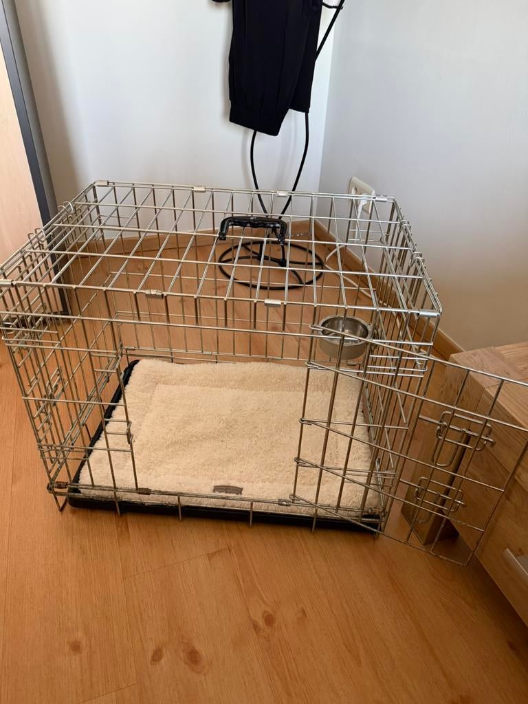 Honden bench, Animaux & Accessoires, Enlèvement, Utilisé