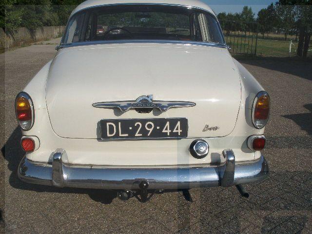 Volvo Bumper Amazon achter compleet met rozetten in gepolijs, Autos : Pièces & Accessoires, Carrosserie & Tôlerie, Enlèvement ou Envoi