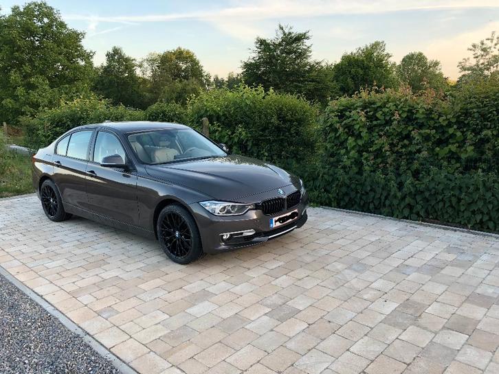 BMW 328i Luxury Line - NIEUWE MOTOR 165k KM, Auto's, BMW, Particulier, 3 Reeks, ABS, Adaptieve lichten, Airbags, Alarm, Android Auto