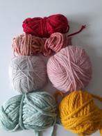 550 grammes de laine épaisse tricotée ou crochetée, Enlèvement