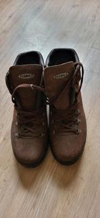 Wandelschoenen maat 46, Enlèvement