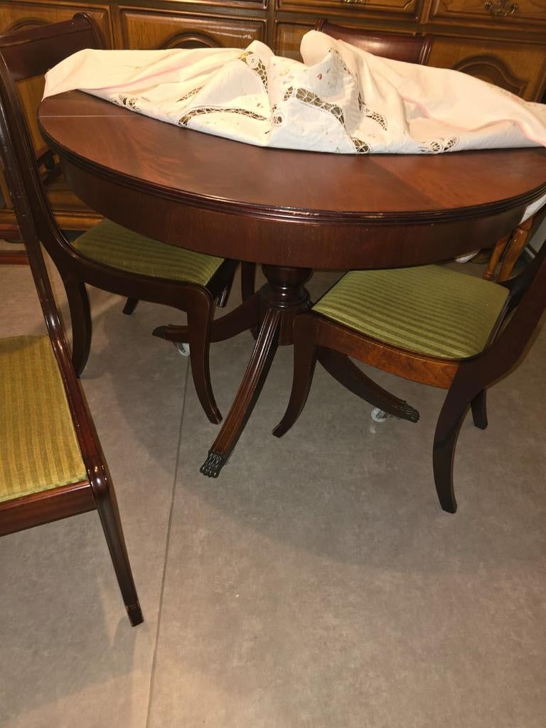 Table et chaise, Antiquités & Art