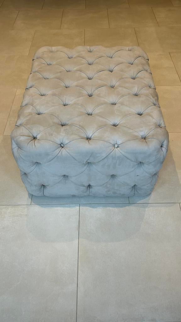 Pouf Zara Home en daim beige, Design, Enlèvement, 75 à 100 cm, Carré