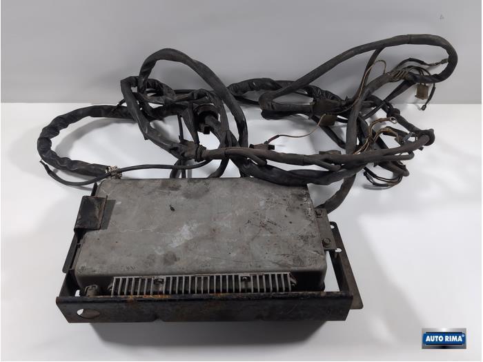 Ordinateur gestion moteur d'un Volvo 162 - 164, Autos : Pièces & Accessoires, Électronique & Câbles, Volvo, Utilisé, 3 mois de garantie