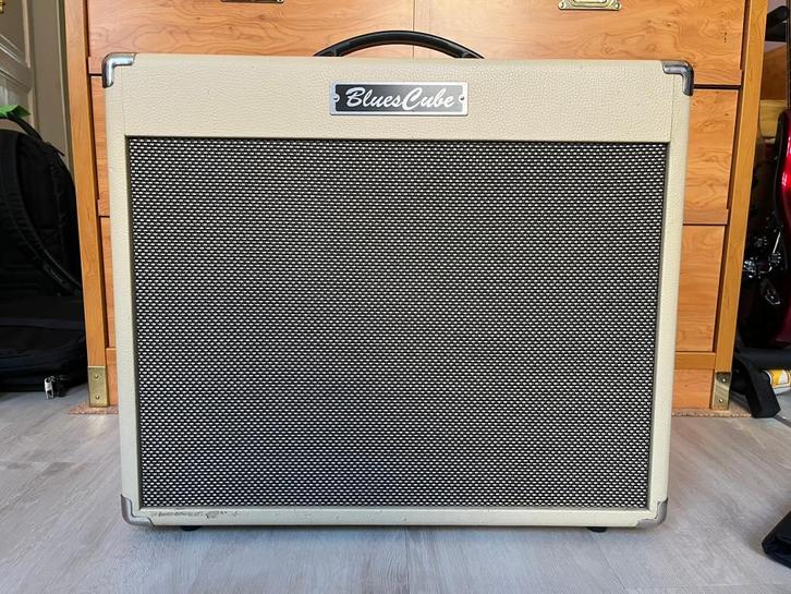 Roland Blues Cube Stage Ampli, Muziek en Instrumenten, Versterkers | Bas en Gitaar, Gebruikt, Gitaar, 50 tot 100 watt, Ophalen