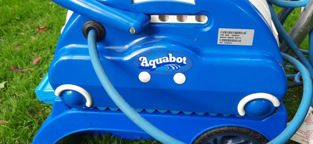 Aquabot Bravo zwembadrobot, Enlèvement, Utilisé