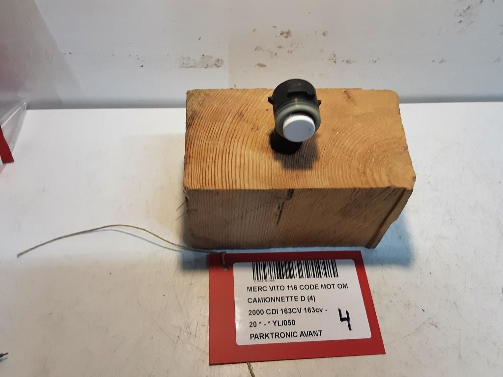 PARKEERSENSOR Mercedes-Benz Vito (447.6) (A0009055504), Gebruikt, Mercedes-Benz, Mevr. I. Hauben, Rue de l'Espoir 34 34
4030  GRIVEGNÉE, BE