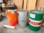 Olie tonnen castrol mercedes benz en motul man cave, Enlèvement, Comme neuf