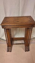 4 Tables Gygognes marqueterie