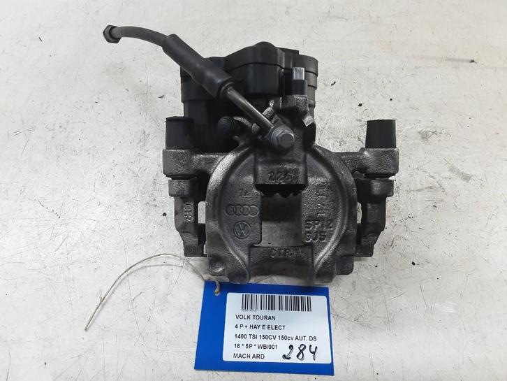 REMKLAUW RECHTS ACHTER Volkswagen Touran (5T1), Auto-onderdelen, Remmen en Aandrijving, Volkswagen, Gebruikt