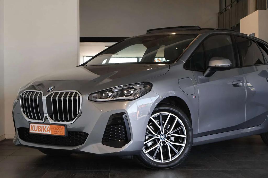 BMW 2 Serie Tourer 225 Active PHEV BTW* Camera M-Pack Garant, Auto's, Gebruikt, Zwart, 136 pk, 5 zetels
