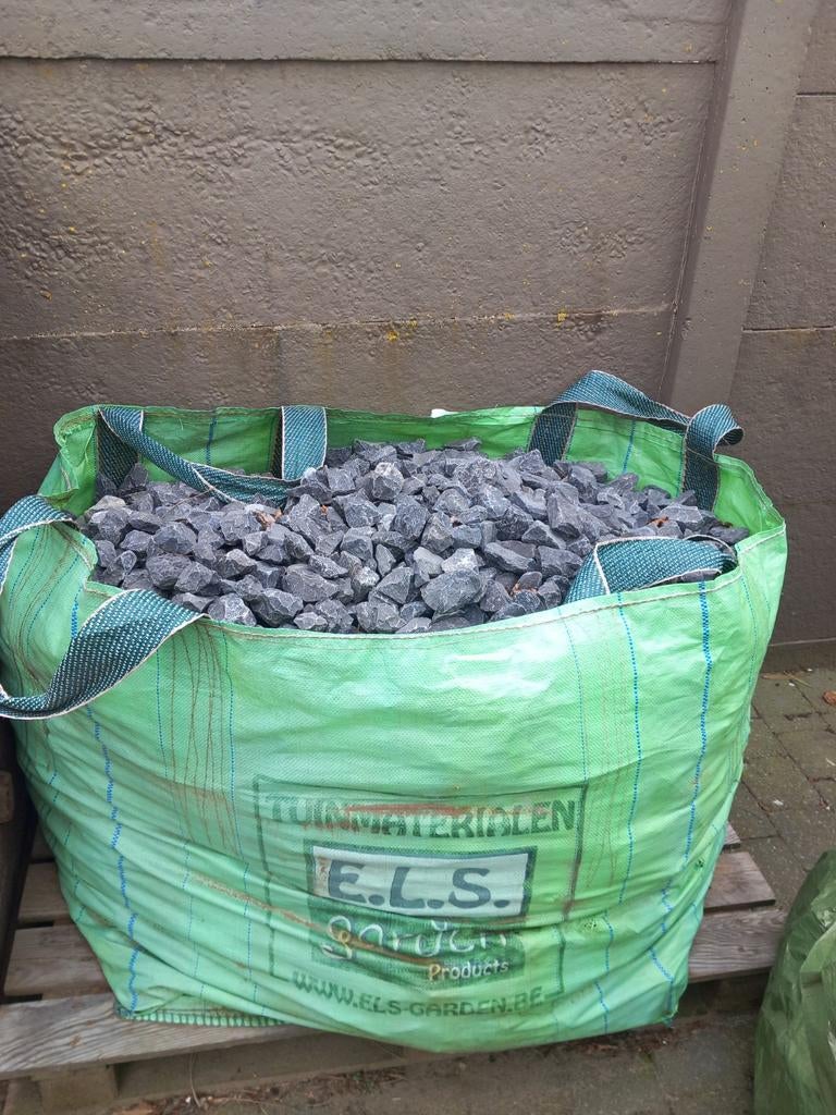 Korfstene, Jardin & Terrasse, Enlèvement