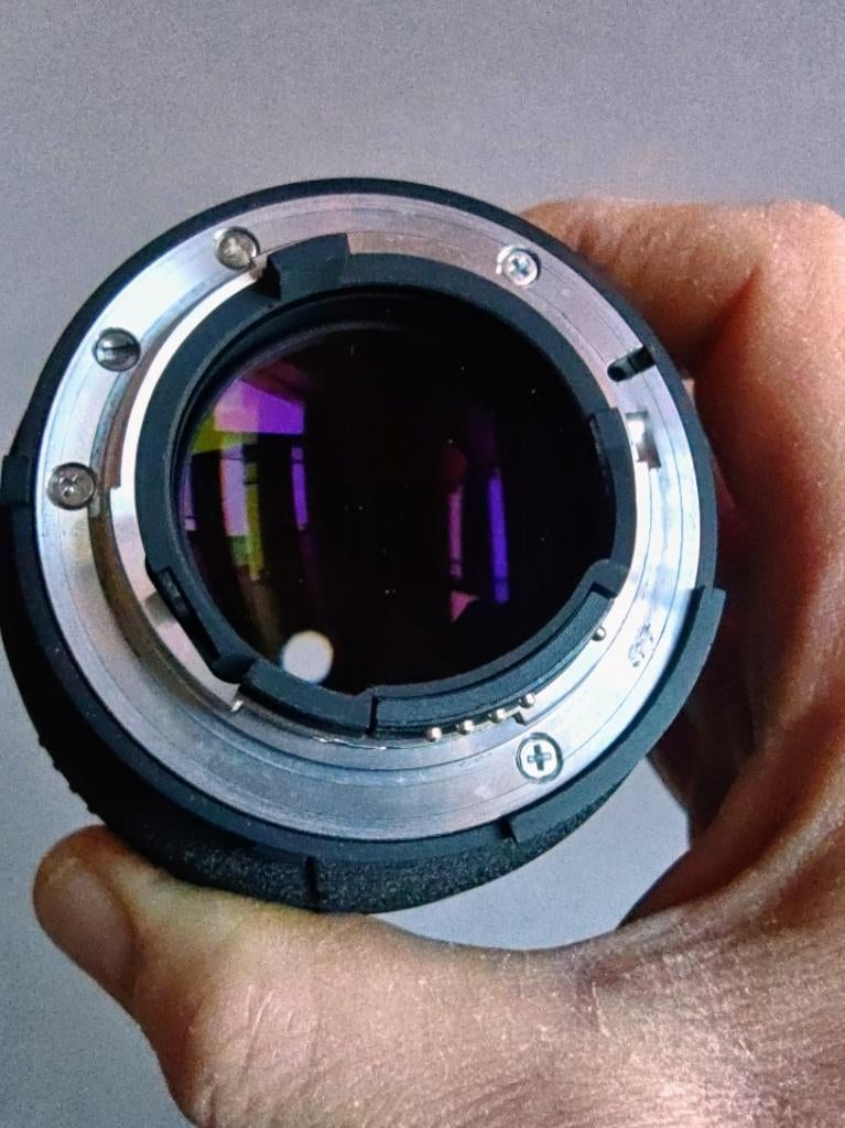 Nikon AF DC Nikkor 105mm F/2 D lens - prima staat - zeldzaam, Audio, Tv en Foto, Ophalen of Verzenden, Gebruikt, Standaardlens