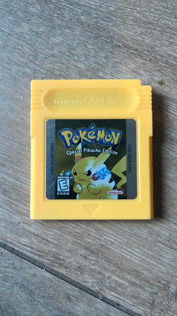 Pokemon yellow bootleg, Enlèvement, Comme neuf