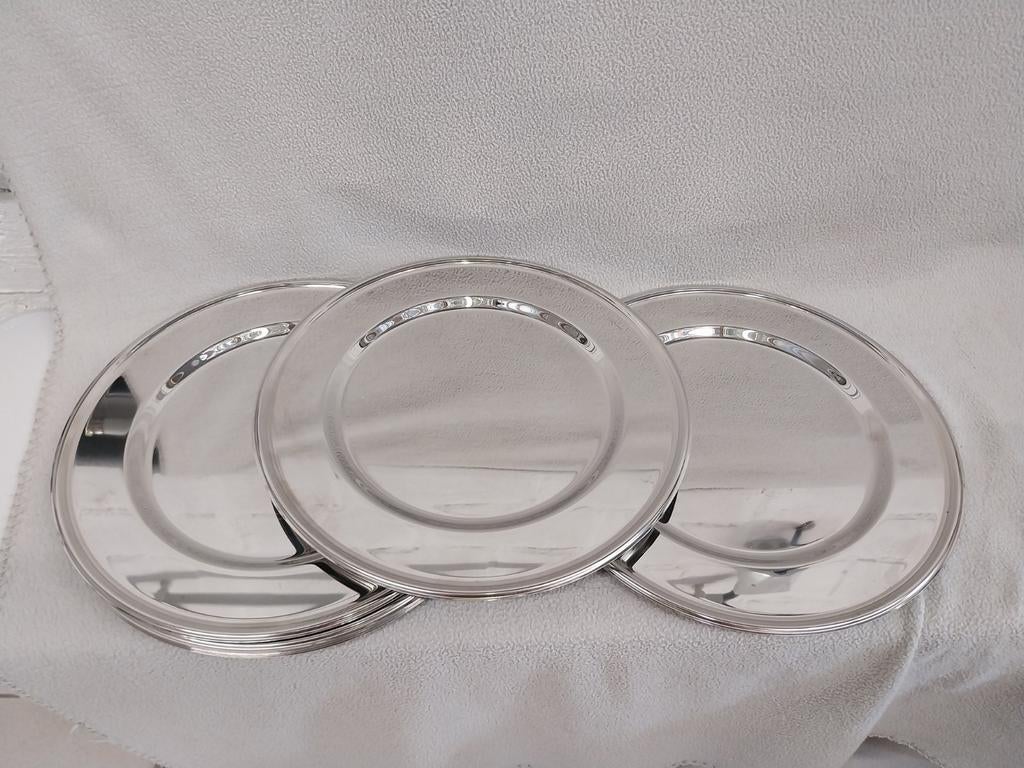 Assiettes et sous-verres en acier inoxydable argenté, Maison & Meubles, Cuisine | Vaisselle, Enlèvement, Assiettes(s)